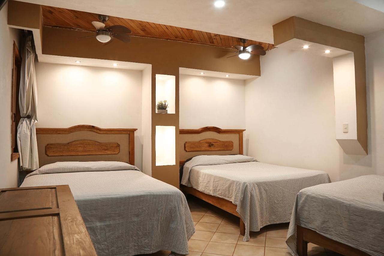 Hotel Meson De Juan Valle 3*